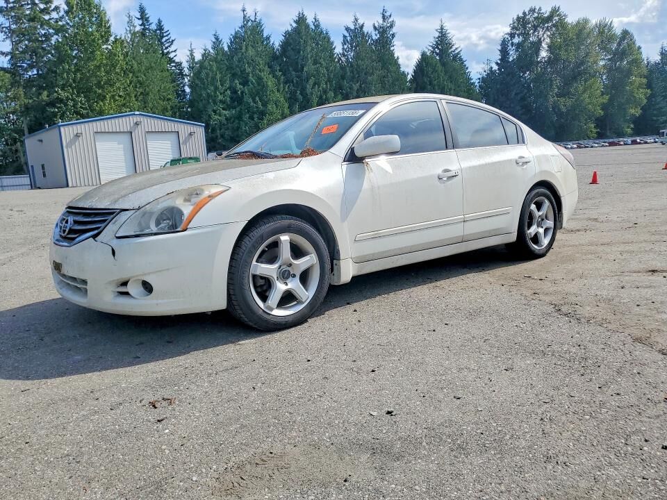 2012 NISSAN Altima