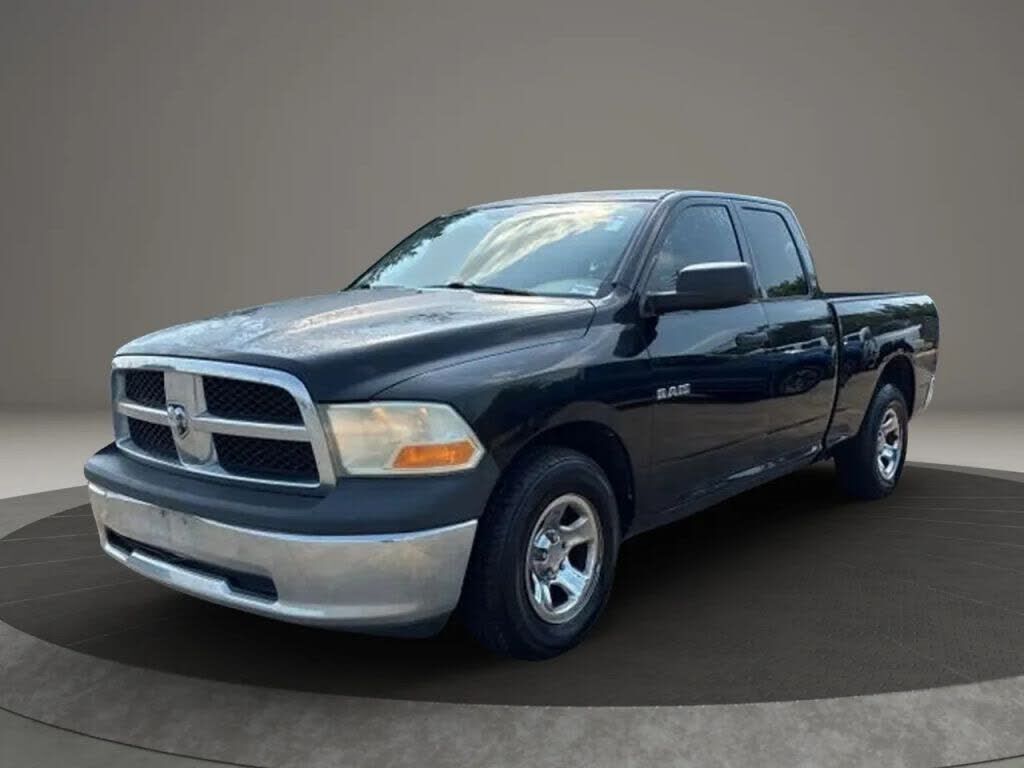 2010 DODGE Ram