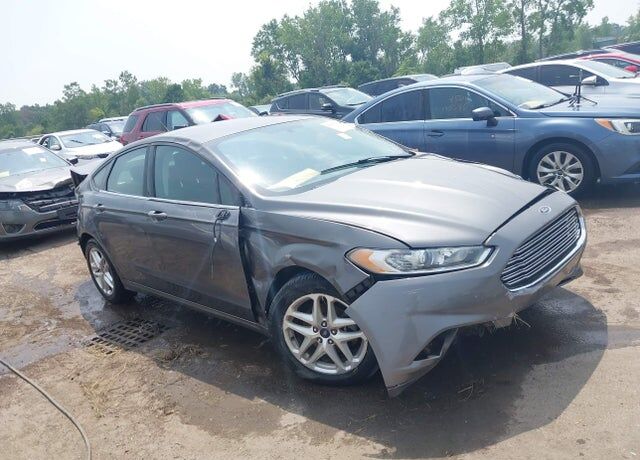 2013 FORD Fusion