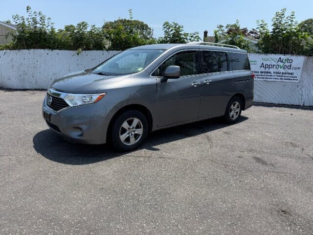 2017 NISSAN Quest