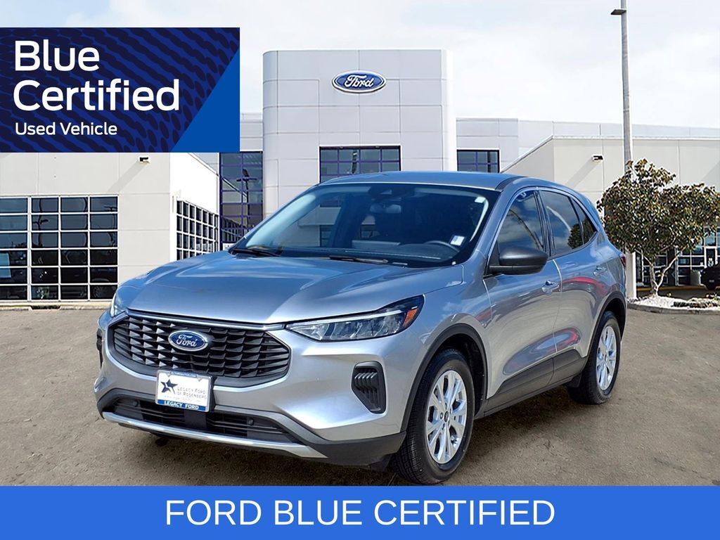 2024 FORD Escape