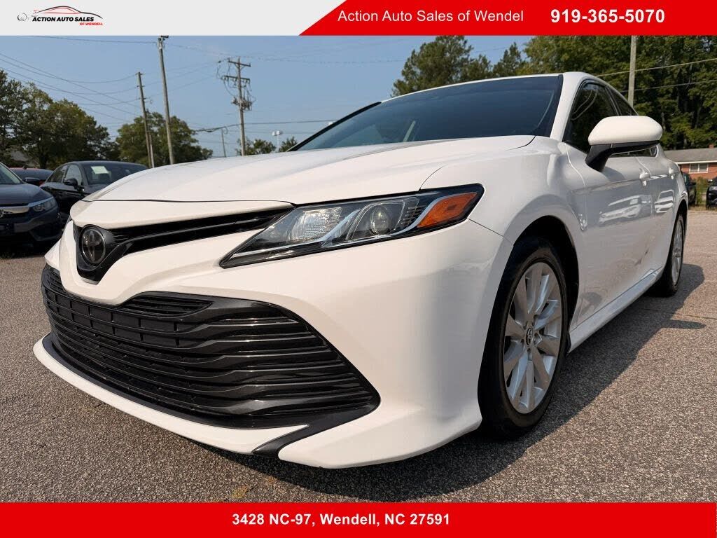 2019 TOYOTA Camry