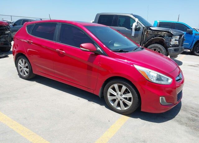 2014 HYUNDAI Accent