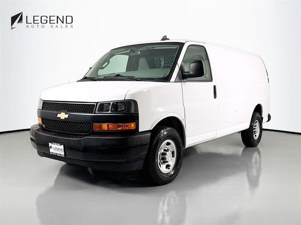 2022 CHEVROLET Express