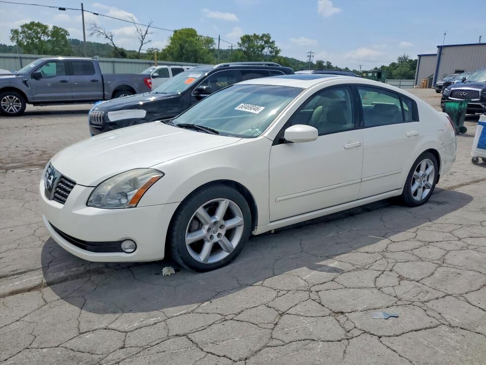 2005 NISSAN Maxima