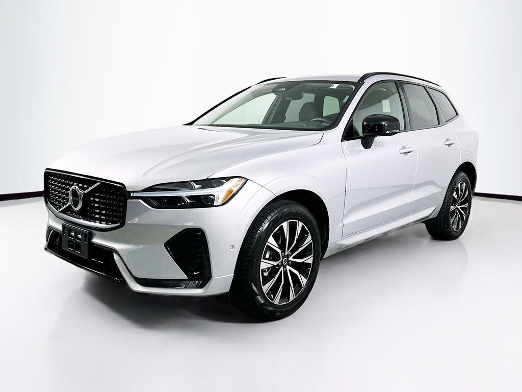2025 VOLVO XC60