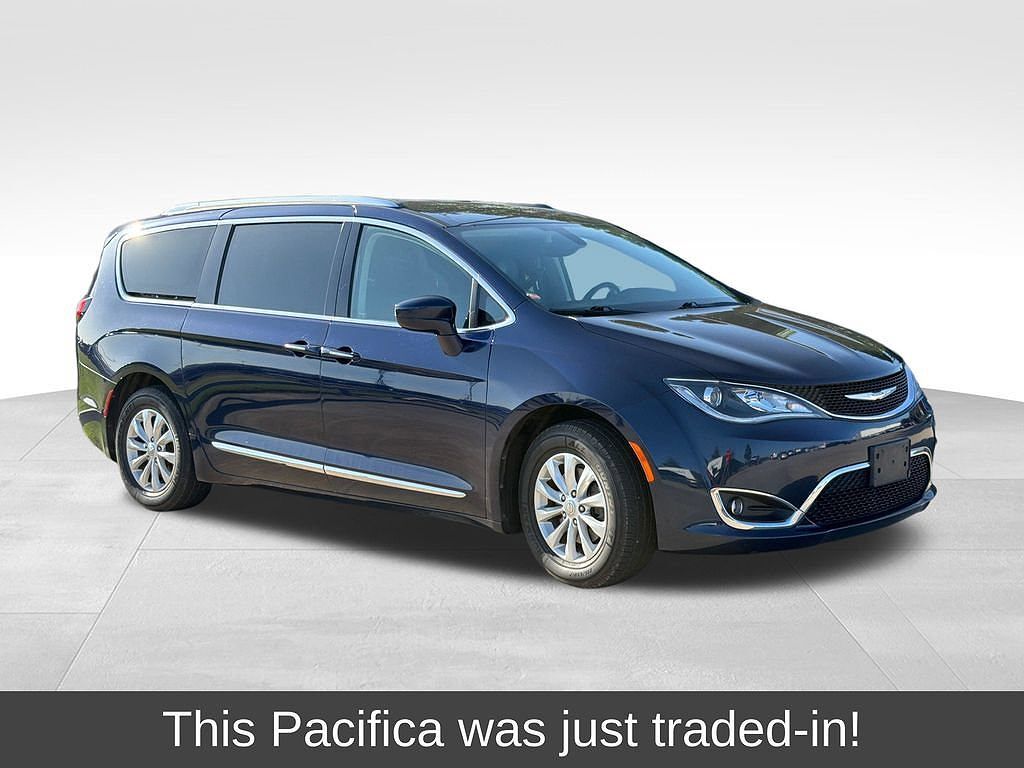 2018 CHRYSLER Pacifica