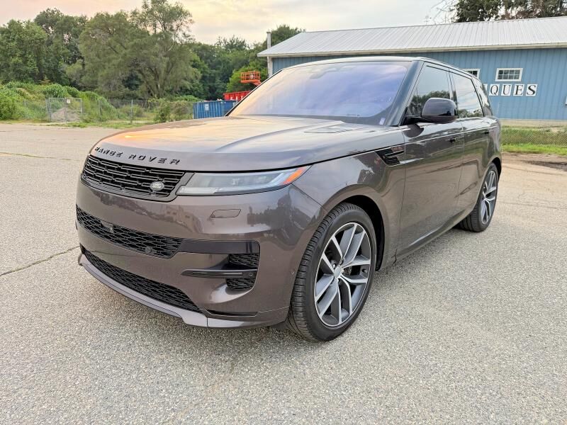 2023 LAND ROVER Range Rover Sport