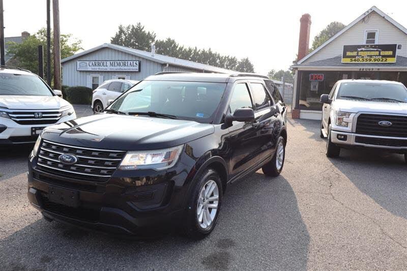 2017 FORD Explorer