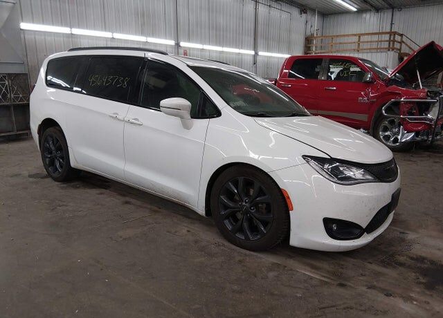 2018 CHRYSLER Pacifica