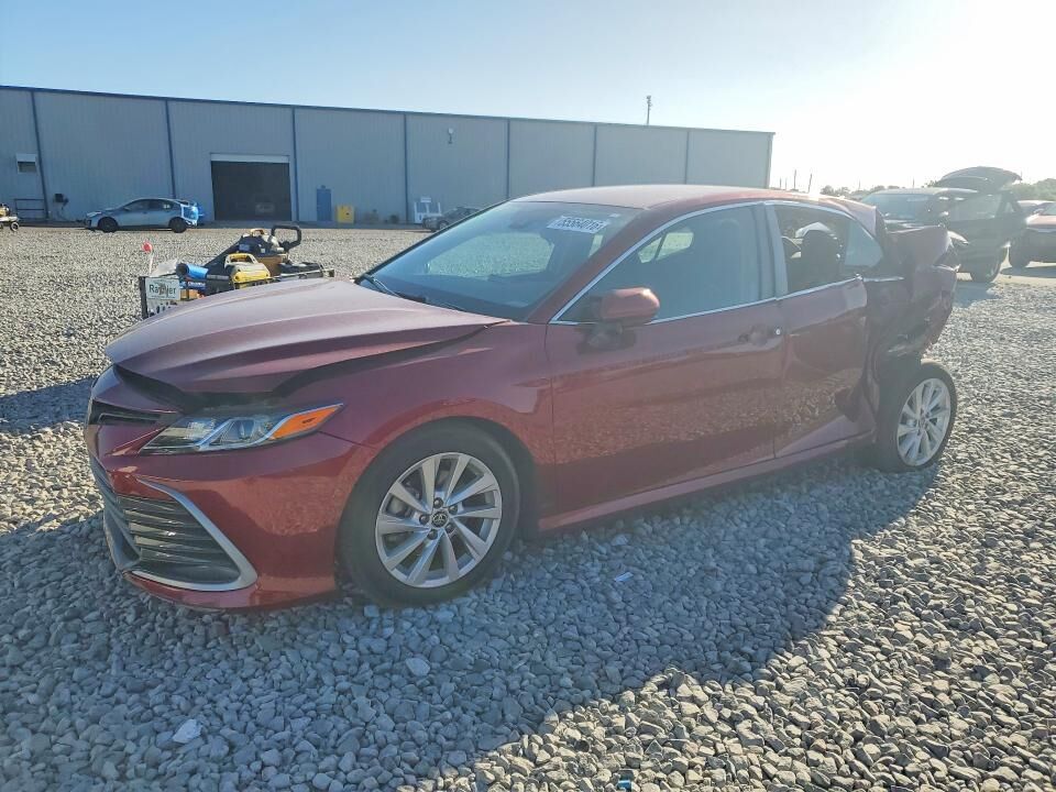 2022 TOYOTA Camry