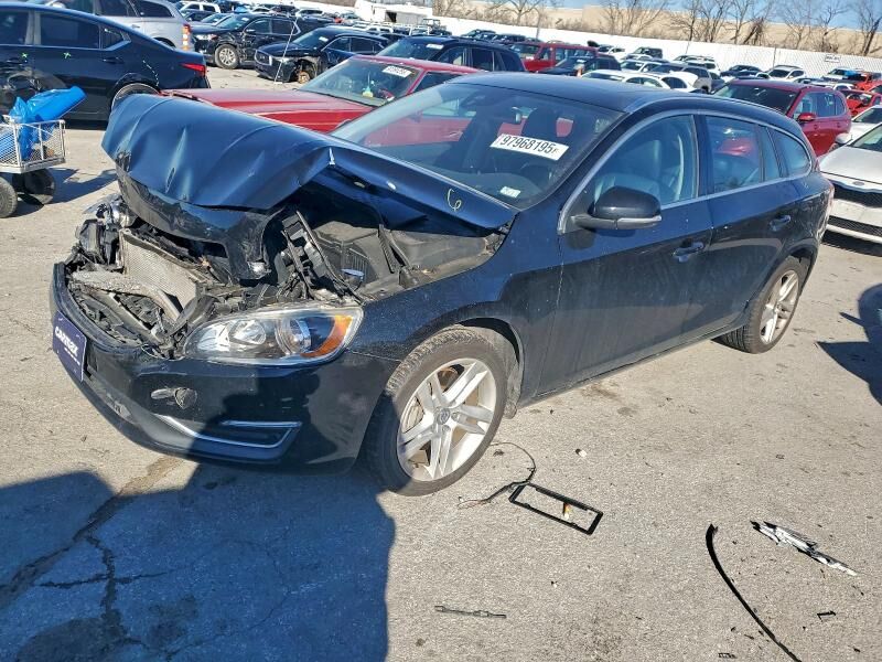 2015 VOLVO V60