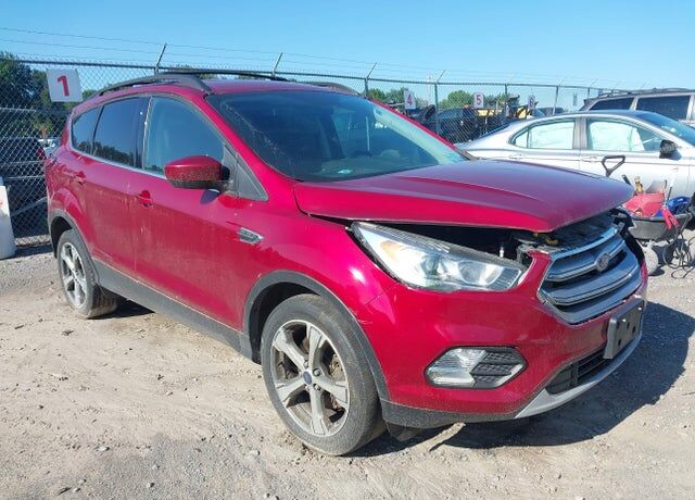 2017 FORD Escape