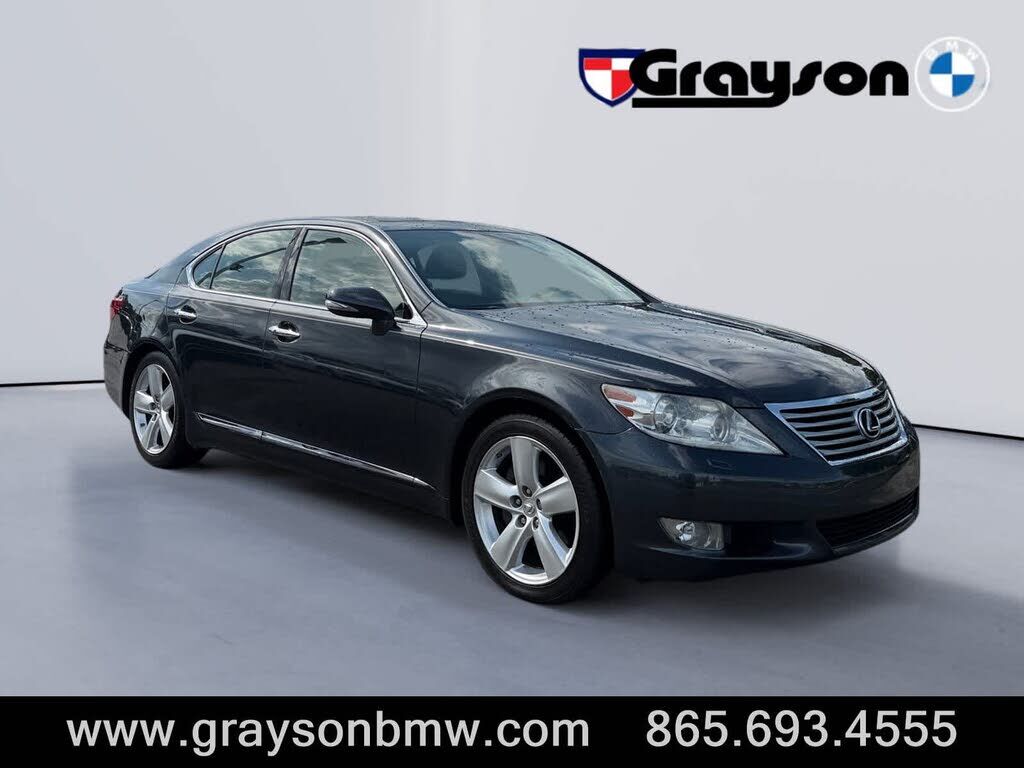2011 LEXUS LS