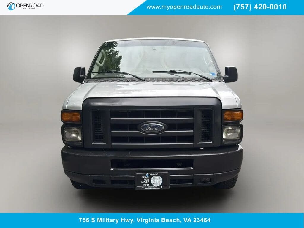 2013 FORD E-250