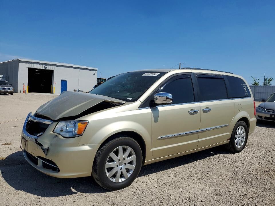 2012 CHRYSLER Town and Country