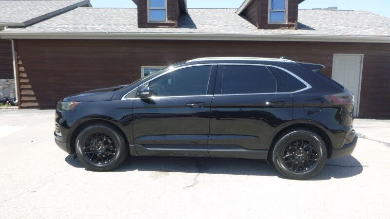 2020 FORD Edge