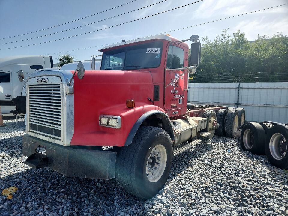 2000 FREIGHTLINER Long Conv.