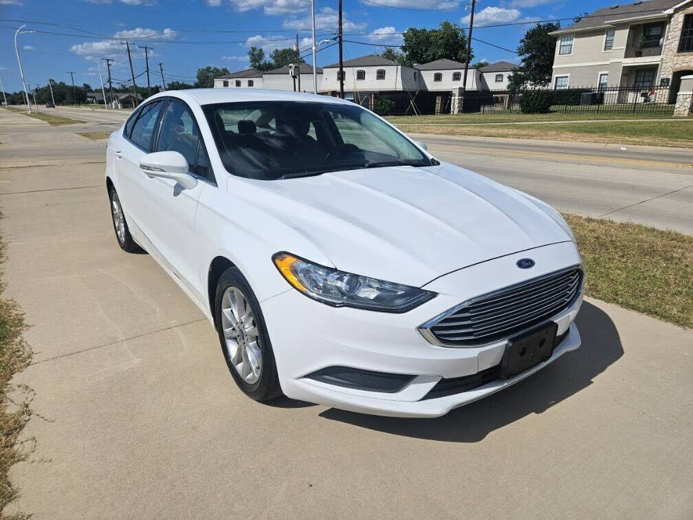 2017 FORD Fusion