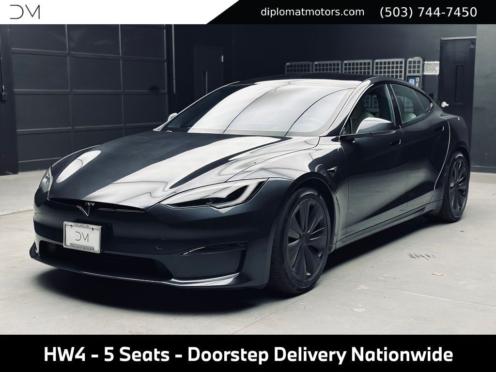 2025 TESLA Model S