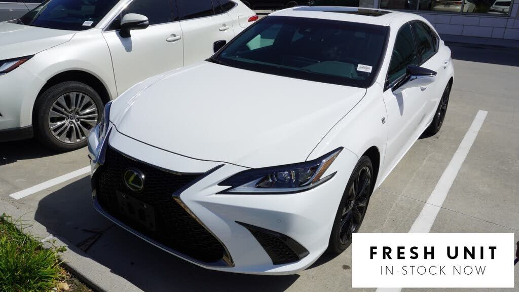 2023 LEXUS ES