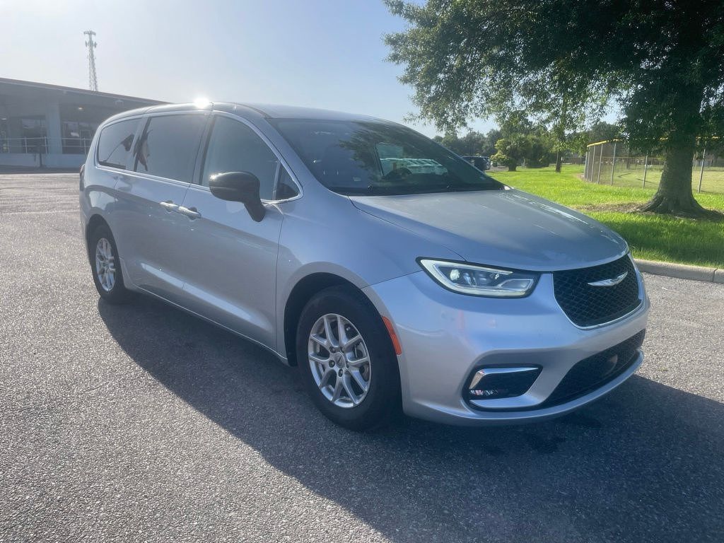 2024 CHRYSLER Pacifica