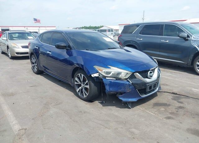 2017 NISSAN Maxima
