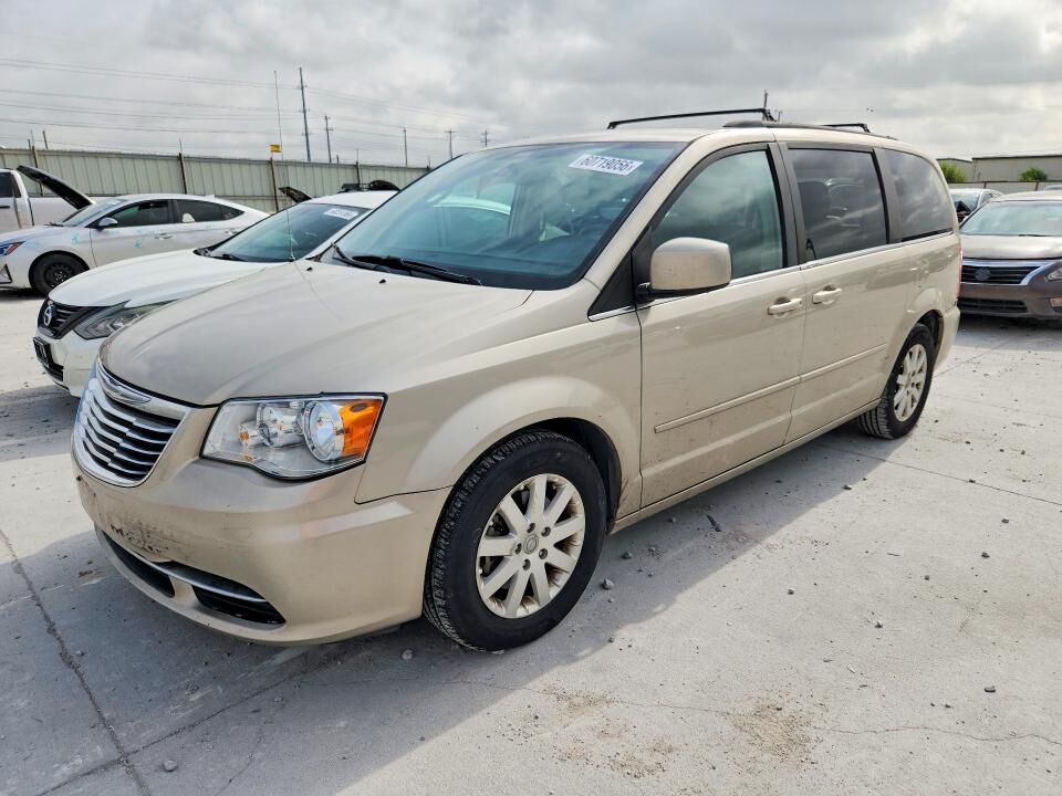2016 CHRYSLER Town and Country