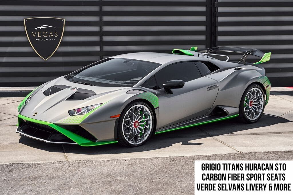 2023 LAMBORGHINI Huracan STO
