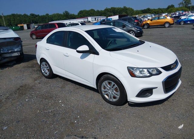 2017 CHEVROLET Sonic