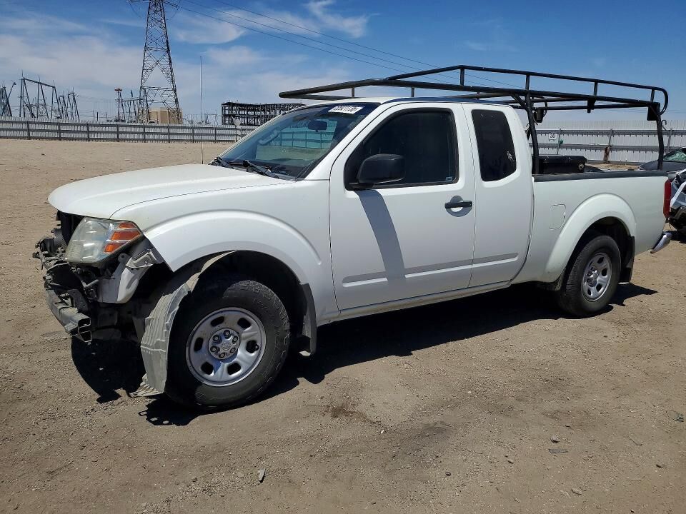 2015 NISSAN Frontier