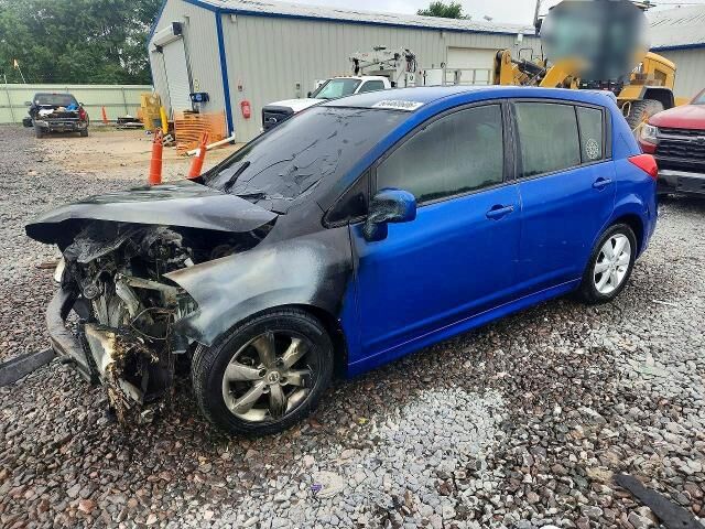 2010 NISSAN Versa