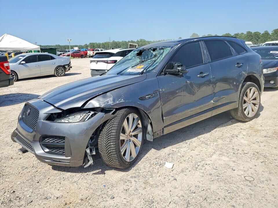 2017 JAGUAR F-Pace