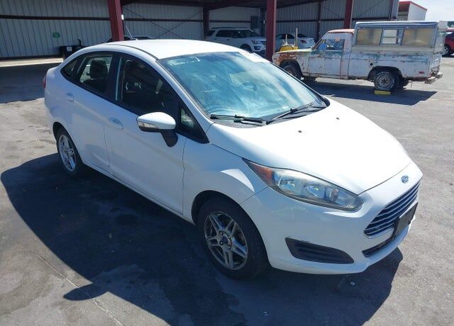 2017 FORD Fiesta