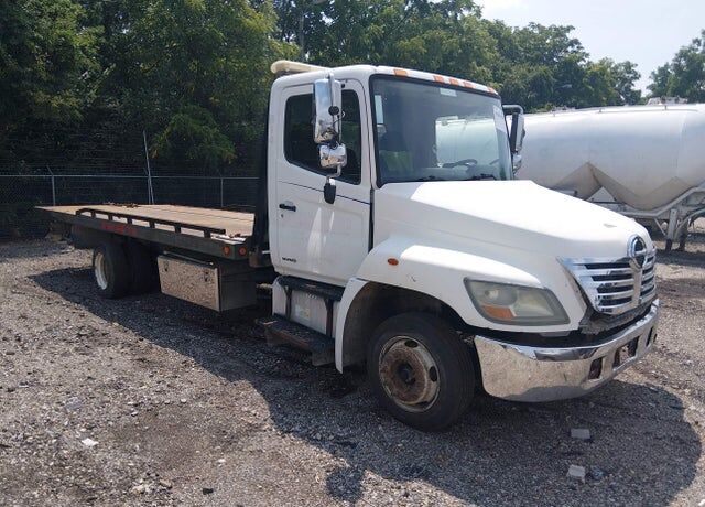 2009 HINO Conventional Type Truck