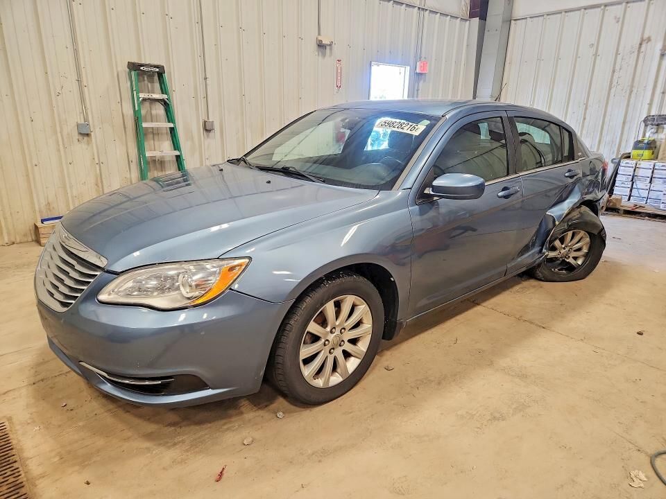 2011 CHRYSLER 200