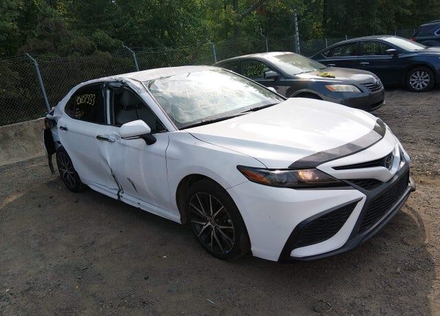 2024 TOYOTA Camry