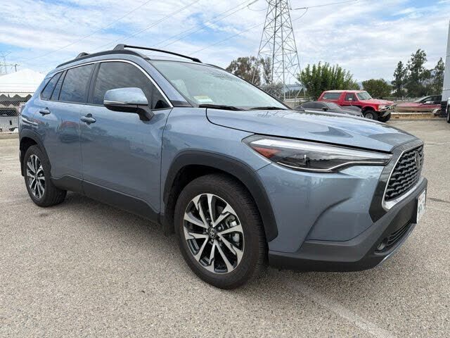 2024 TOYOTA COROLLA