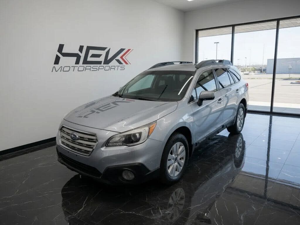 2017 SUBARU Outback