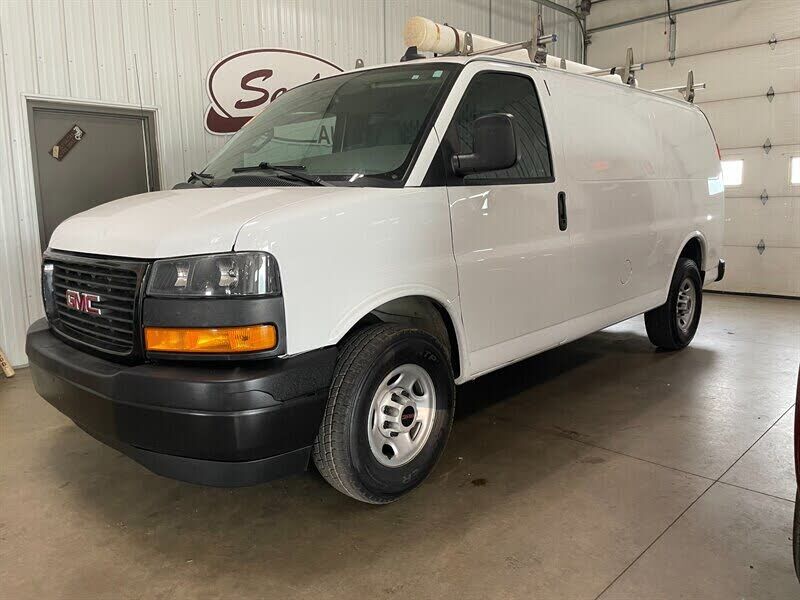 2023 GMC Savana