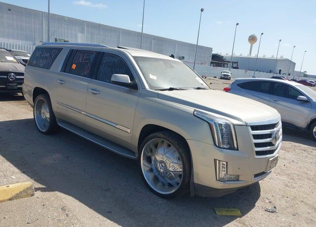 2015 CADILLAC Escalade