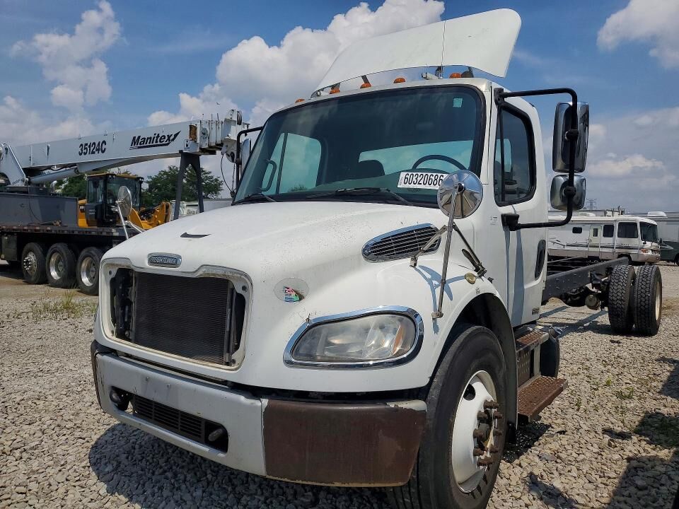 2012 FREIGHTLINER M2