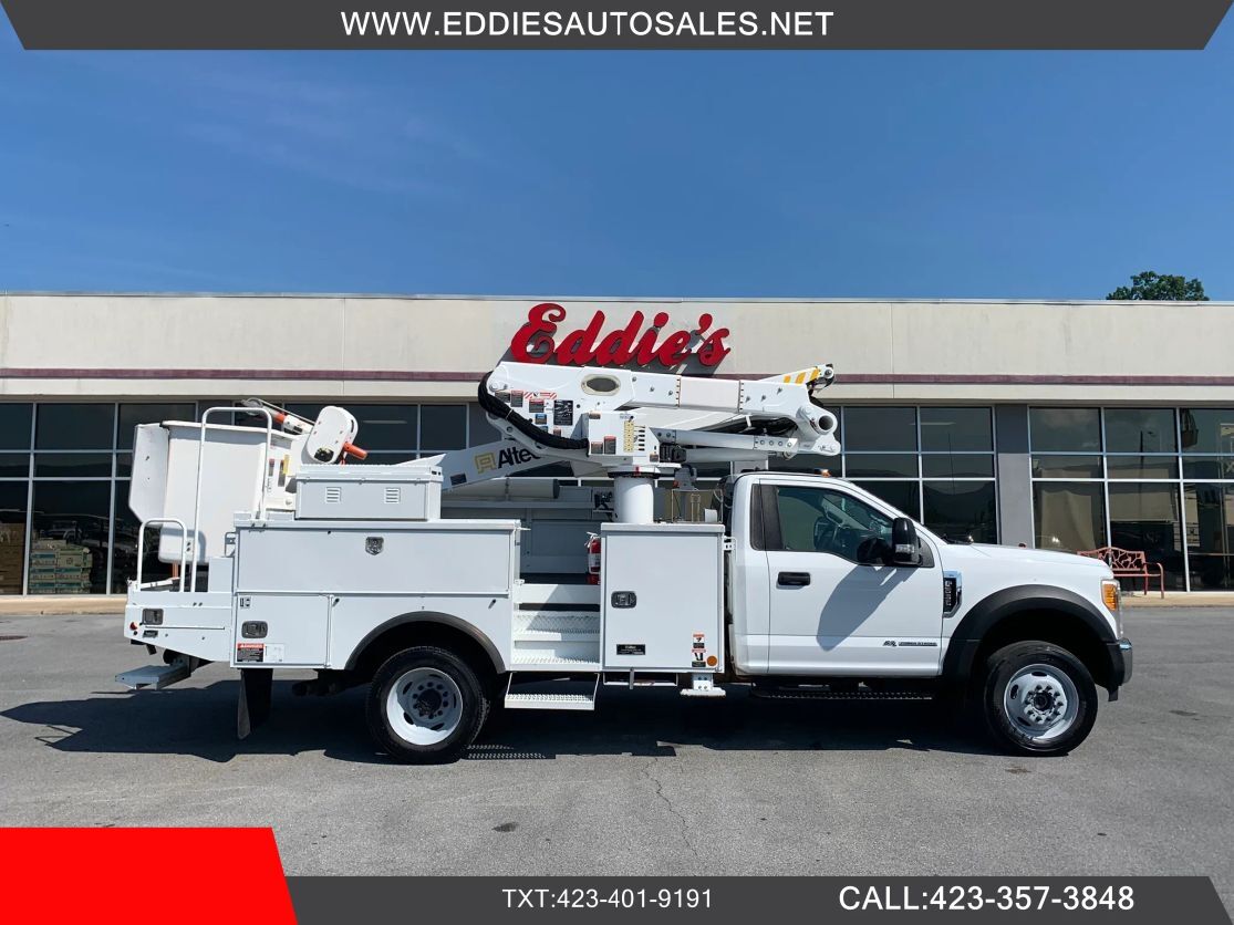 2017 FORD F-550