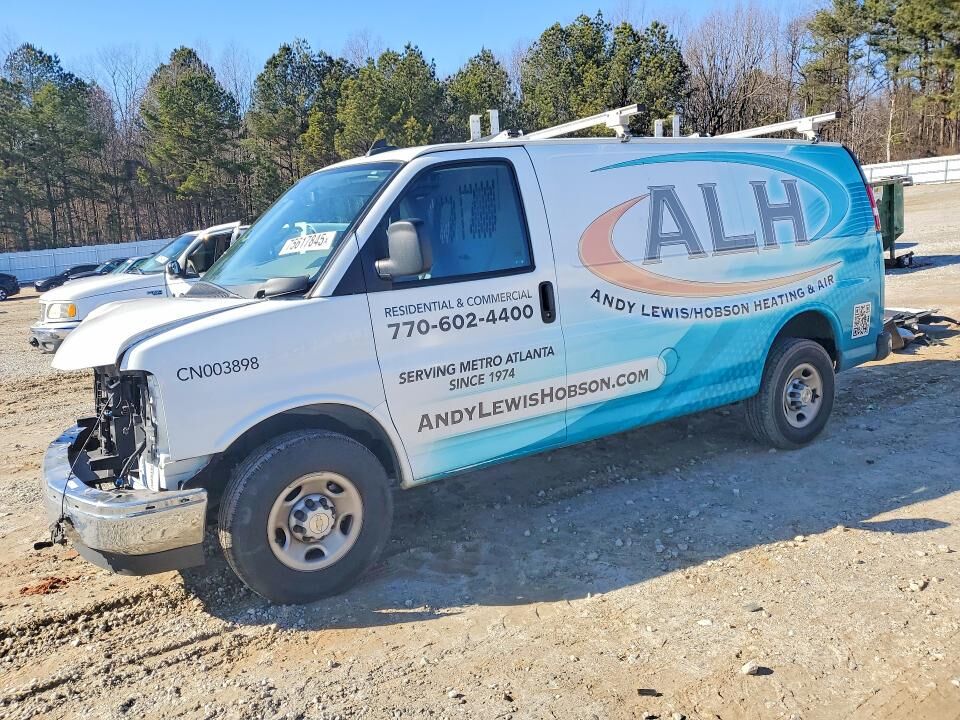 2023 CHEVROLET Express
