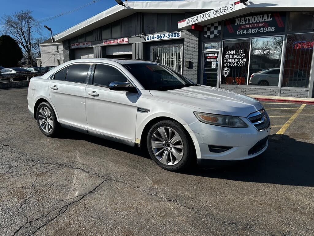 2011 FORD Taurus