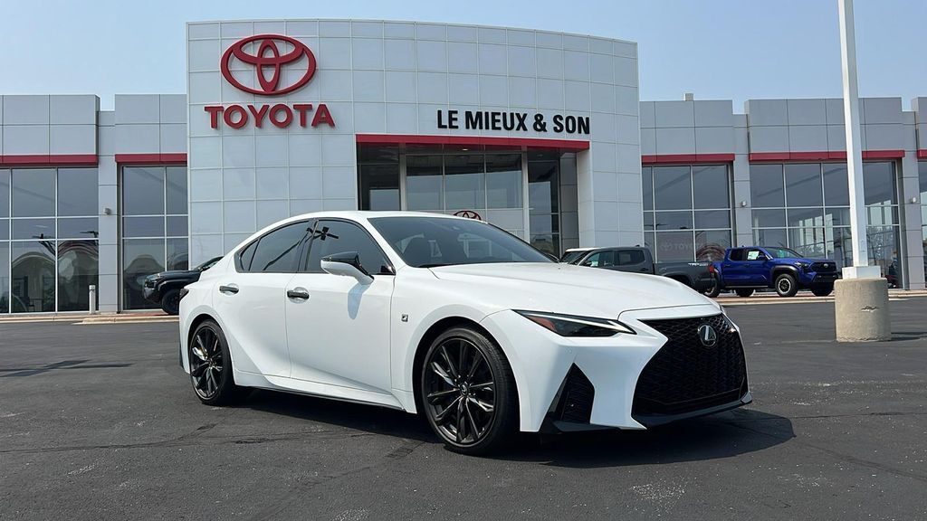 2024 LEXUS IS