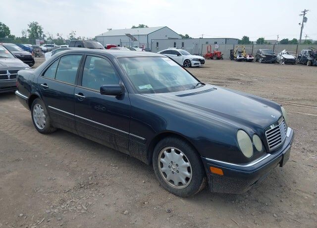 1998 MERCEDES-BENZ E-Class