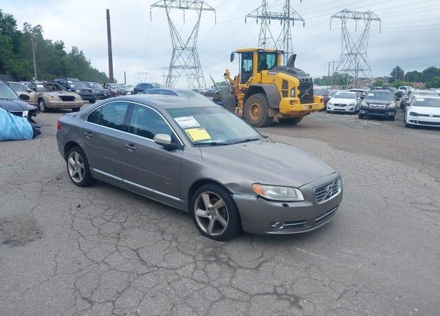 2010 VOLVO S80