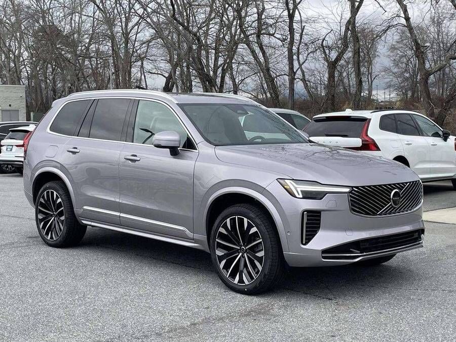 2026 VOLVO XC90