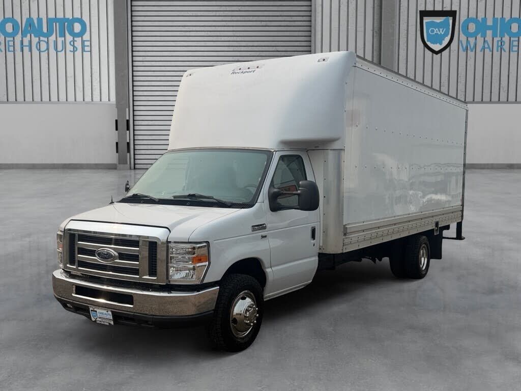 2019 FORD E-350